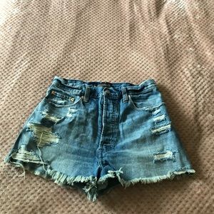High rise light was distressed denim shorts
